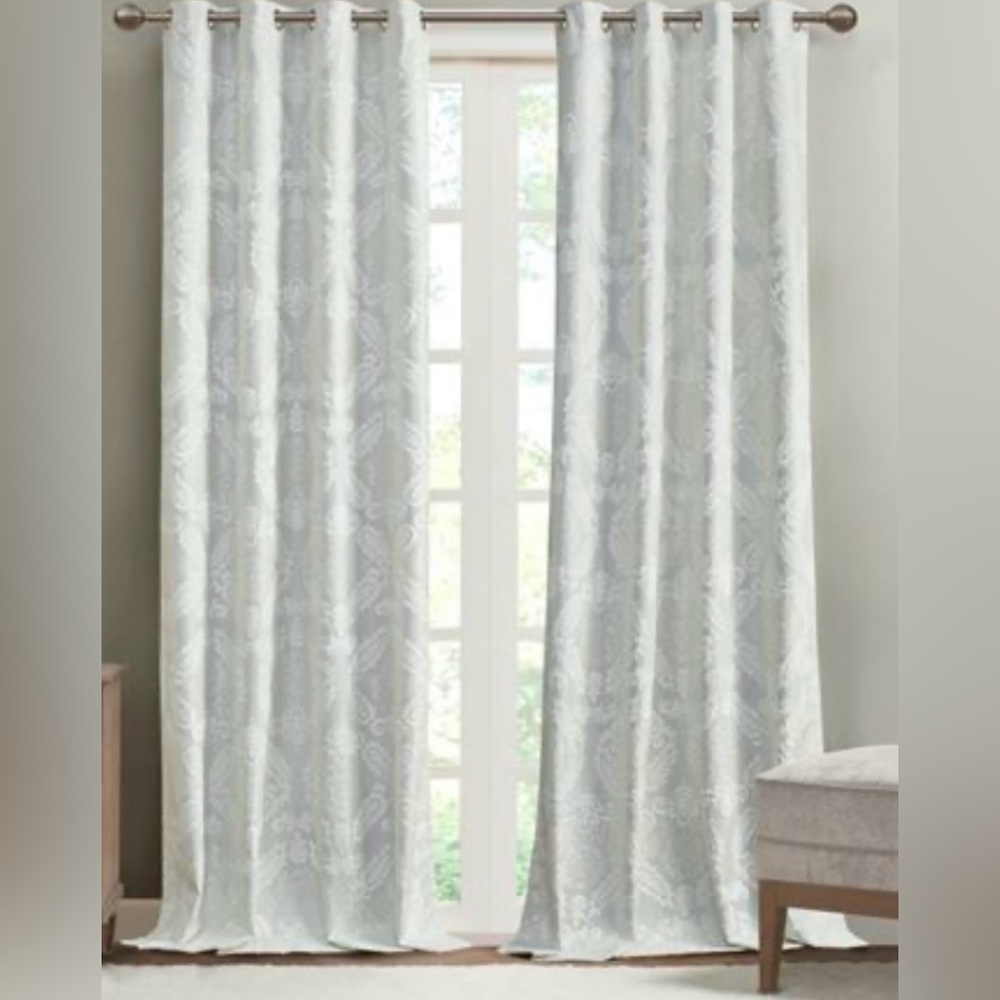 Loraine Knitted Jacquard Paisley Total Blackout Grommet Top Curtain Panel